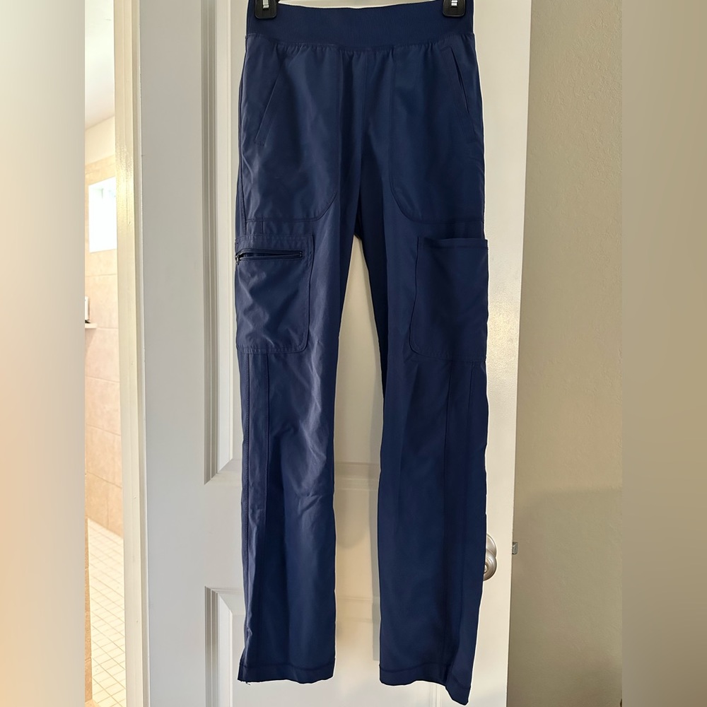 Cherokee infinity scrubs